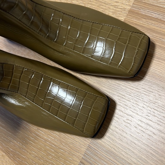 AEYDE  kitten heels Molly ankle boots with stripes of Croc- Embossed  NWOB - Picture 7 of 12